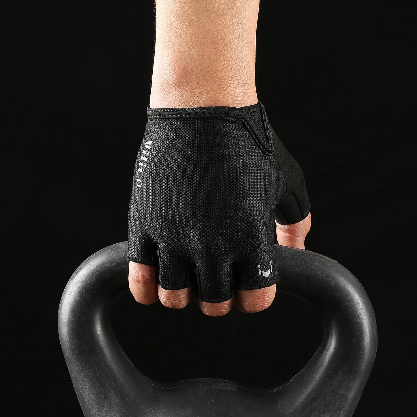 Anti-Slip Fitness Gloves for Gym & Training - UNISEX