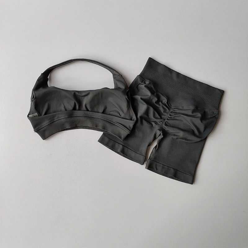 Women’s High Waist Yoga Set – Halter Sports Bra & Shorts
