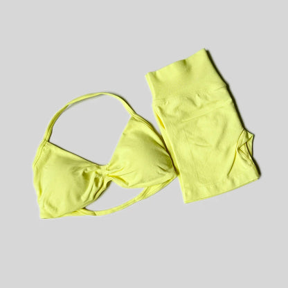 Seamless Fitness Set – High Waist Shorts & Tank Top